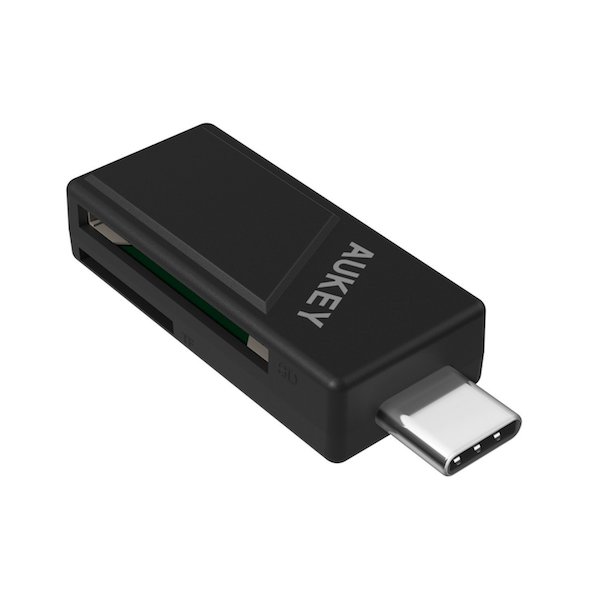 お手頃なUSB-Cアクセサリー。AUKEY USB-C microSD & SD カードリーダーCB-UD3 が発売開始です。