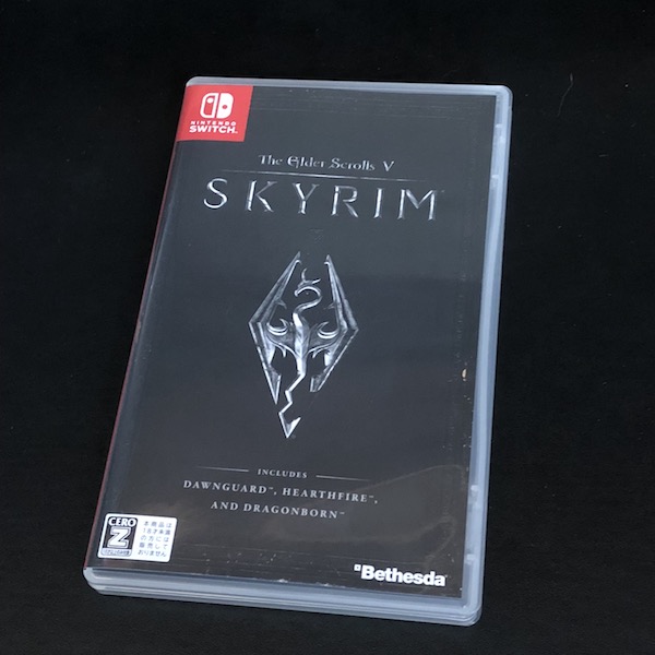 『The Elder Scrolls V: Skyrim』Nintendo Switch版、購入(*｀･ω･)ゞ。これぞアクションRPGだよね！