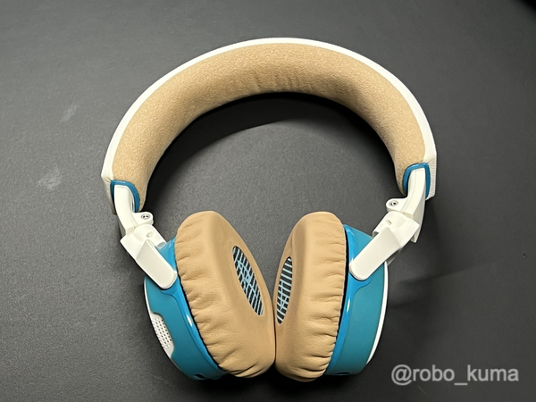 「Bose SoundLink on-ear Bluetooth headphones」が断線してお役目終了です(*｀･ω･)ゞ。折りたたみ式は注意ですね。